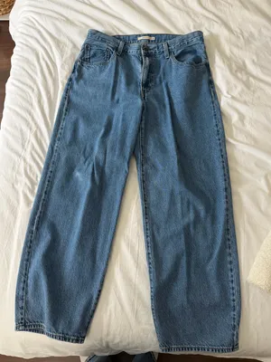 Levi’s Baggy Dad Jeans  thumbnail 1