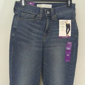 Signature By Levi's Strauss Women's Mid Rise Skinny Med Wash‎ Sz. 27 NWT thumbnail 2