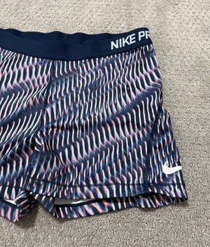 Women Nike Pro Shorts  thumbnail 2