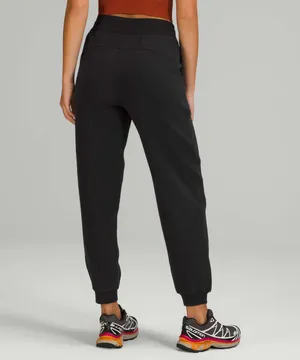 Lululemon Scuba Joggers Black thumbnail 2