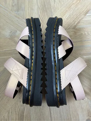 Dr Martens Voss II Sandal Powder Pink Size 10 Iridescent Leather Summer Goth thumbnail 3
