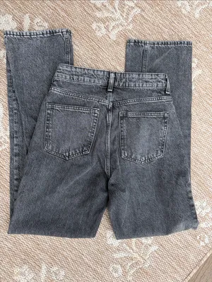H&M High-Rise Straight Leg Gray Women's Jeans thumbnail 3