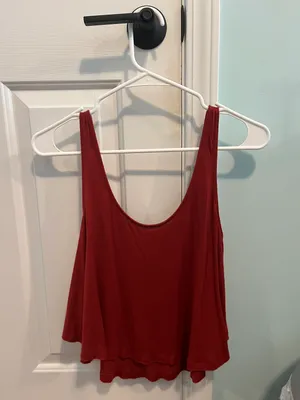 Outfitters Tank-top thumbnail 2