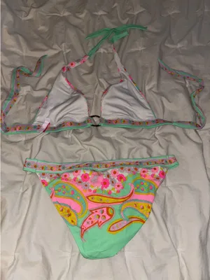 Victoria's Secret Bikini Set thumbnail 2