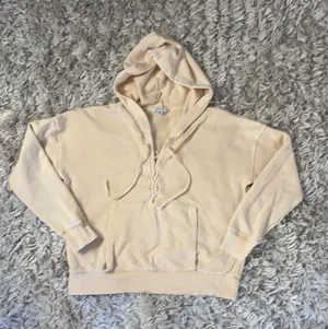 American Eagle Outfitters Sweatshirt thumbnail 1