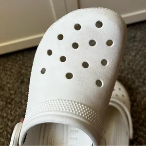 Crocs Shoes Women’s White Clogs Size 6‎ thumbnail 11