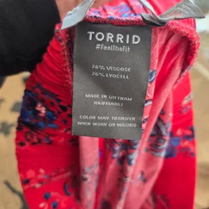 Torrid Wide Leg Pull On Lounge Pants Hot Pink Paisley Floral Pajama 00 Tall thumbnail 9