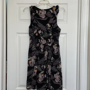 Urban Outfitters Kimchi Blue Navy Floral Sleeveless Mini Dress thumbnail 8