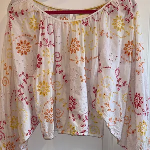 Anthropologie Maeve White Peasant Crop Top with Yellow,Orange & Pink Embroidery thumbnail 1