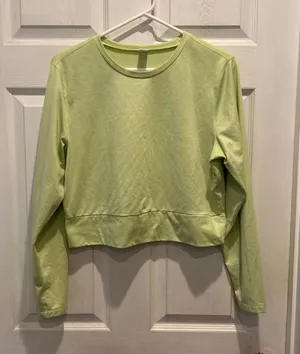 Old Navy Active Cozecore Lime Green Cropped Long‎ Sleeve Cutout Back Top Large thumbnail 1