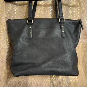 Kate Spade New York Larchmont Avenue Leather Penny Large Tote Color Black Used thumbnail 2