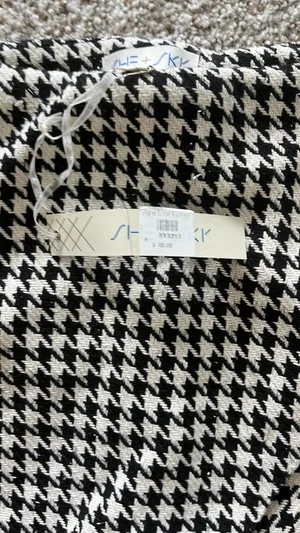 She & Sky Houndstooth Skort thumbnail 4