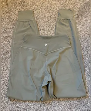 Lululemon Align Jogger thumbnail 1