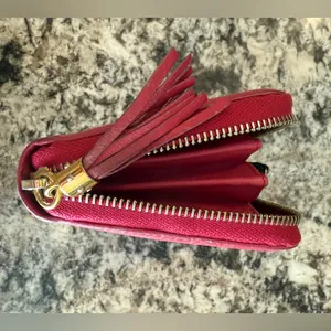 Gucci Pebbled Calfskin Soho Zip Around Wallet, magenta 💕 thumbnail 7