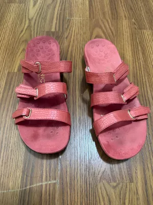 Vionic sandals pink snake skin textured three adjustable hook-and-loop straps 9.  thumbnail 2