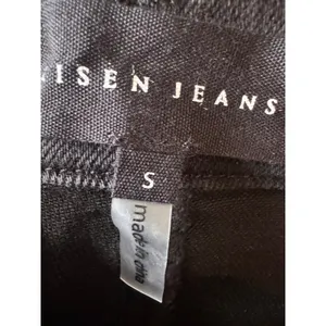 Risen Jeans Black Distressed Crossover Denim Shorts Size‎ Small NWT thumbnail 3
