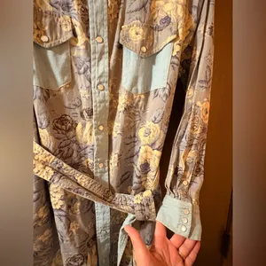 Love the Label Anthropologie Floral Chambray Belted Mini Dress thumbnail 5
