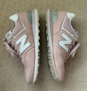New Balance Pink thumbnail 1
