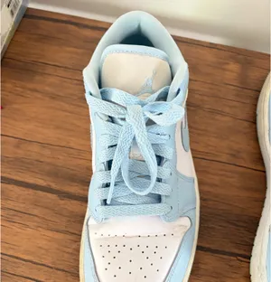 Nike Air Jordan 1 Low thumbnail 4