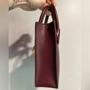 Michael Kors NW(partial)tag Mercer Extra-Small Pebbled Leather Crossbody Bag thumbnail 5