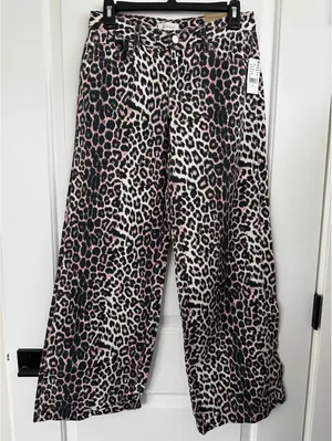 Pacsun Casey Low Rise Baggy Jeans Leopard NWT Size 25 thumbnail 5