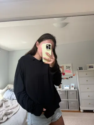 Vineyard Vines Hoodie thumbnail 2