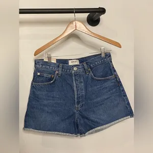 AGOLDE Dee Vintage High Rise Rolled Hem Short in Enamour thumbnail 3