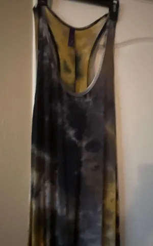 Dress Size L thumbnail 1