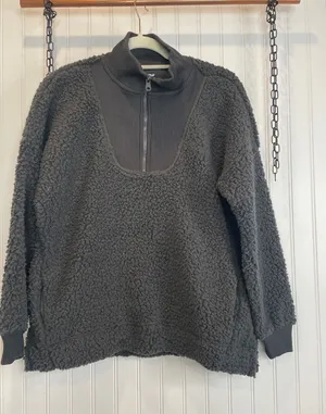 NWT Aerie Dream Sherpa Quarter Zip Sweatshirt Smoked Gray Super Soft Size XS thumbnail 1