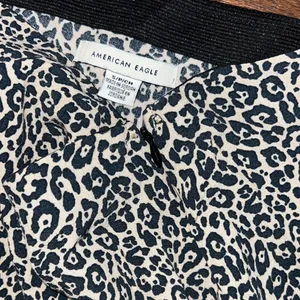 American Eagle Outfitters Black and White Animal Print Pencil Skirt thumbnail 3
