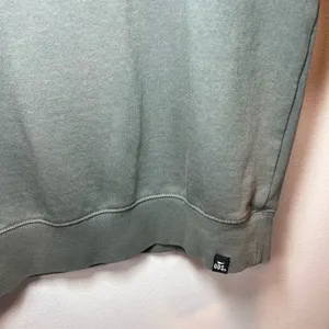 Gameday Social Iowa Hawkeyes Football Embossed Crewneck Sweatshirt Gray Sz Large thumbnail 7
