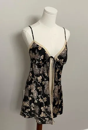 Vintage Victorias Secret Top Cami Nighty Babydoll Lace Floral Tie Front Y2K thumbnail 2