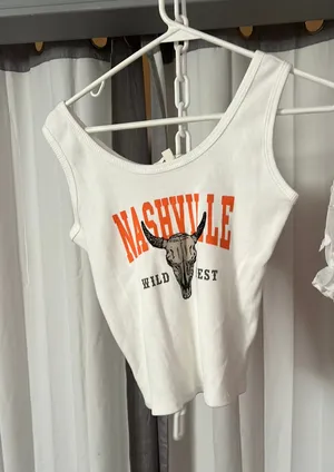 Women’s tank top thumbnail 1