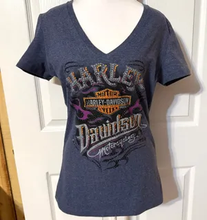Harley-Davidson Rhinestone Flame Graphic V-Neck Tee Size Medium thumbnail 1