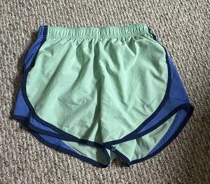 nike shorts thumbnail 1