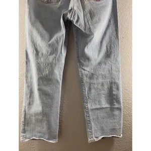 Levi’s Ribcage Straight Light Wash High Waisted Tango Fade Jeans thumbnail 15