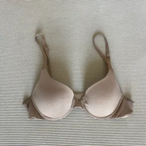 Victoria’s Secret Bra thumbnail 1
