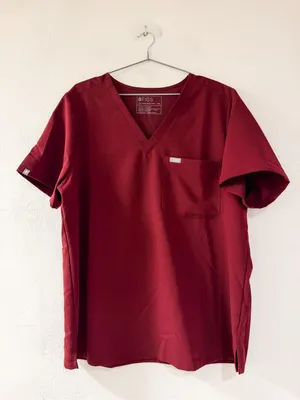 Figs Catarina Scrub Top in Burgundy XXL thumbnail 2