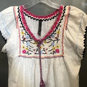 BanJara Embroidered Peasant top S thumbnail 5