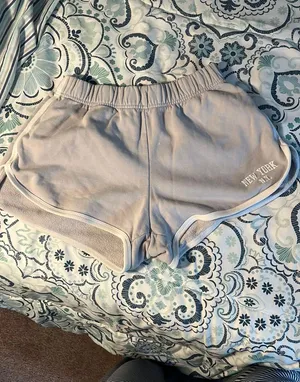 Brandy Melville Shorts blue thumbnail 1