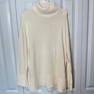 NWT Old Navy Turtleneck Sweater Women Large Cream Cotton Oversized Knit Washable thumbnail 2