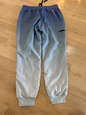 Figs Womens Blue Ombre FreeX Lined Zamora Jogger Scrub Pants size medium thumbnail 8