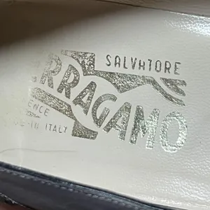 Salvatore Ferragamo Heels Womens Sz 8.5 NN Gray Leather Cap Toe Block Heel Italy thumbnail 6
