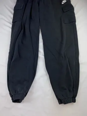 Nike sweatpants  thumbnail 6