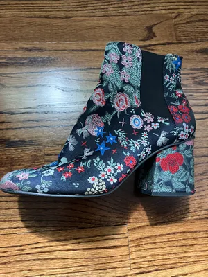 Floral Embroidered Black Ankle Boots - Women's thumbnail 2