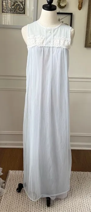 Vintage 70s Aristocraft Long Pastel Blue Nightgown M thumbnail 1