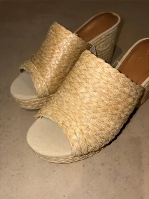 Universal Threads Natural Raffia Woven Platform Mule Wedges thumbnail 4