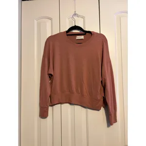 Abercrombie Fitch Soft AF Cozy Crewneck Pullover Sweatshirt Rose Mauve Size S‎ thumbnail 2
