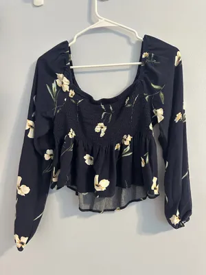 Boutique Top Blue thumbnail 2