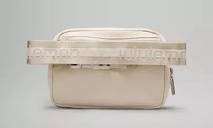 Lululemon Everywhere Belt Bag 1L Wordmark white opal thumbnail 2